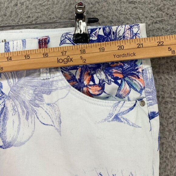 Chicos Jeans Womens 4 US 20R White Blue So Slimming Bon Voyage Girlfriend Ankle* - Picture 8 of 12